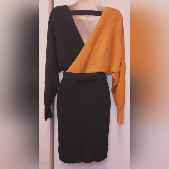 BCBG Paris Women's Surplice Bodycon Mini Sweater Dress NWT Size Medium Chic Glam - Picture 6 of 13